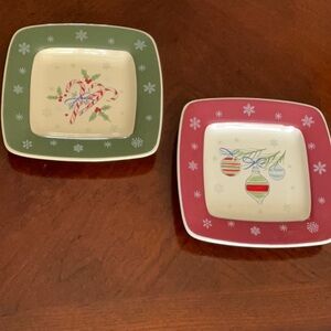 Longaberger pottery Christmas set of two cocktail plates. Christmas Holiday.